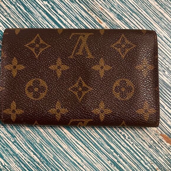 Louis Vuitton Brown Monogram Porte-Amon air Tresor Wallet - Picture 5 of 15